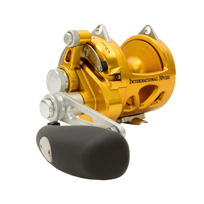 PENN International 30VISX® Two Speed Reel - Gold.